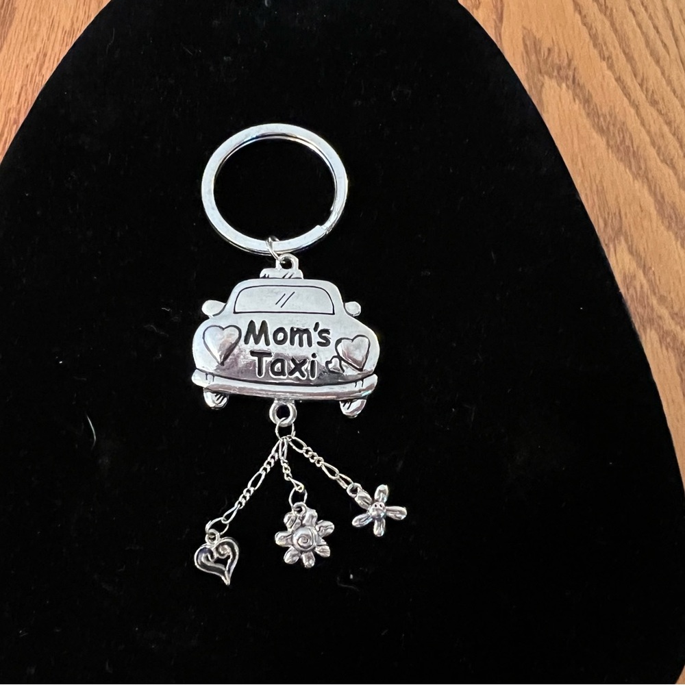Silver Moms Taxi Keychain
